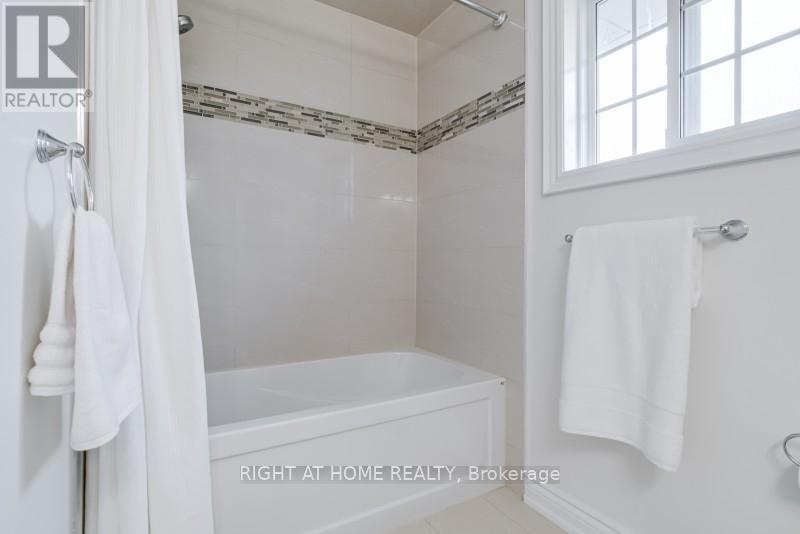 6 Diane Court, Brampton, Ontario L6Y 3E3 - Photo 28 - W12520292