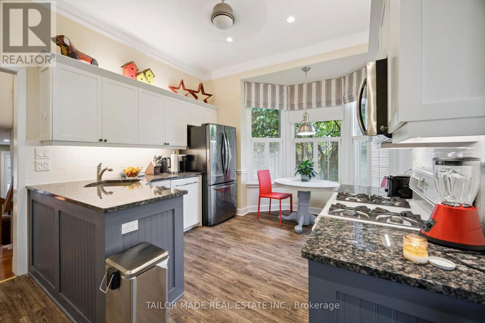 4 Leslie Street, London North, Ontario N6H 1H9 - Photo 13 - X12520316