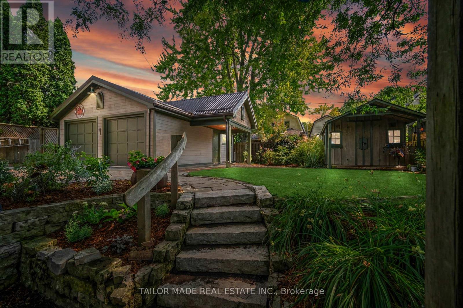 4 Leslie Street, London North, Ontario N6H 1H9 - Photo 34 - X12520316