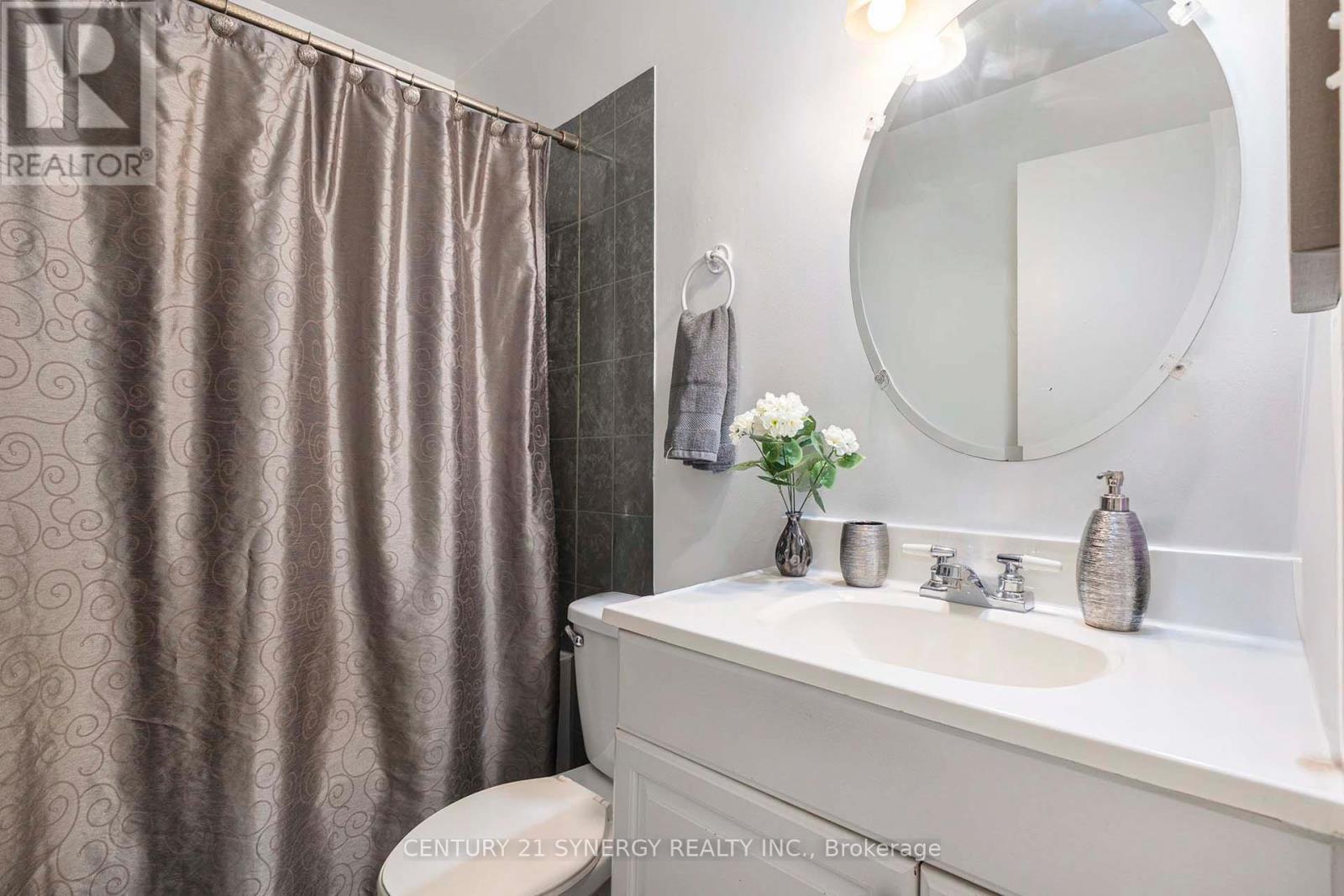 389 Thomas Street, Carleton Place, Ontario K7C 3Z3 - Photo 13 - X12520354