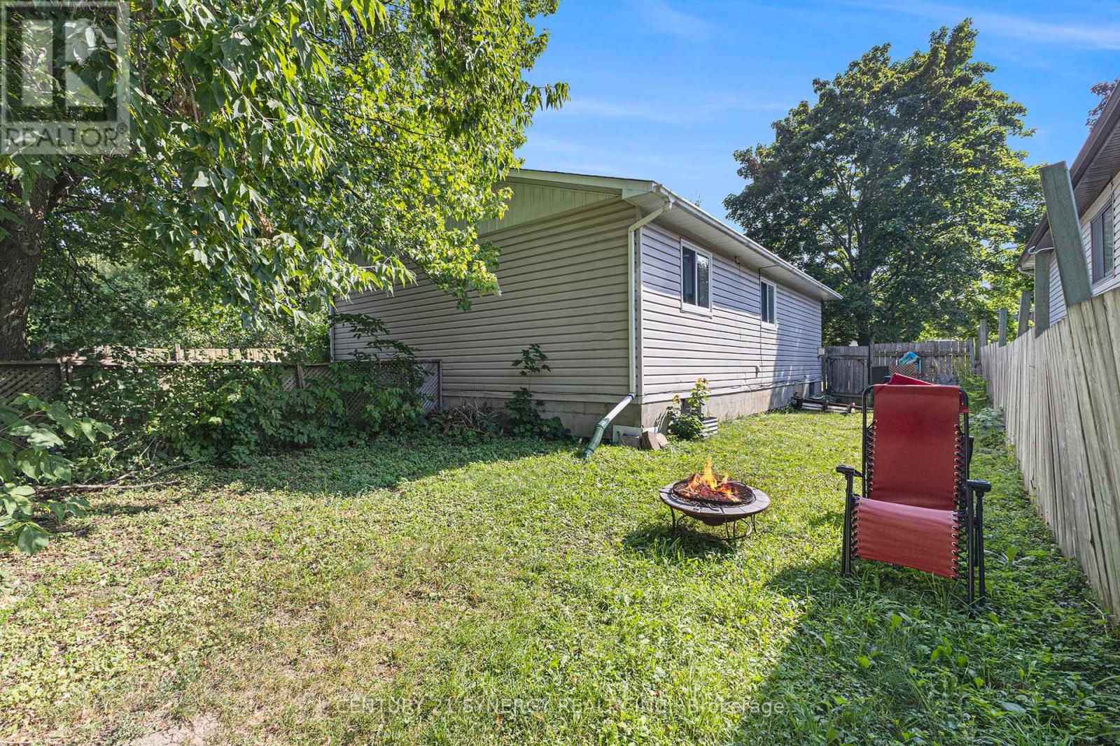 389 Thomas Street, Carleton Place, Ontario K7C 3Z3 - Photo 15 - X12520354