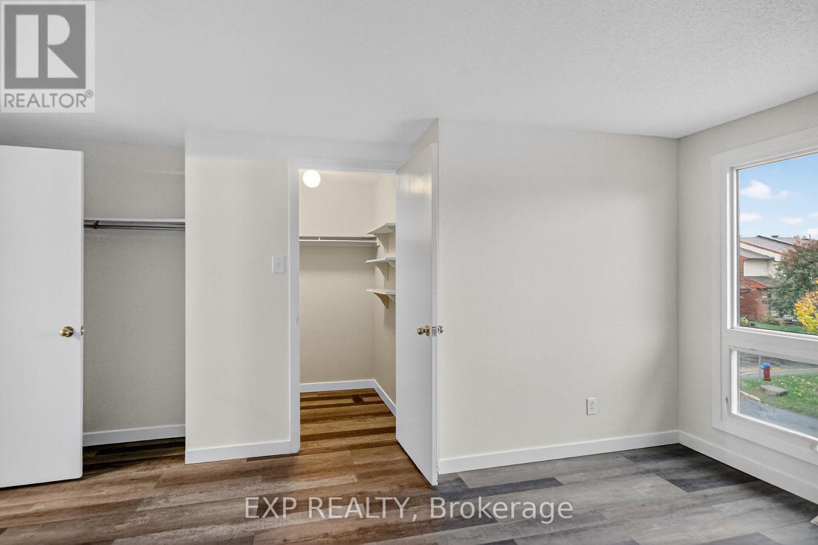 109 Theresa Private, Ottawa, Ontario  K1V 0E7 - Photo 21 - X12496904