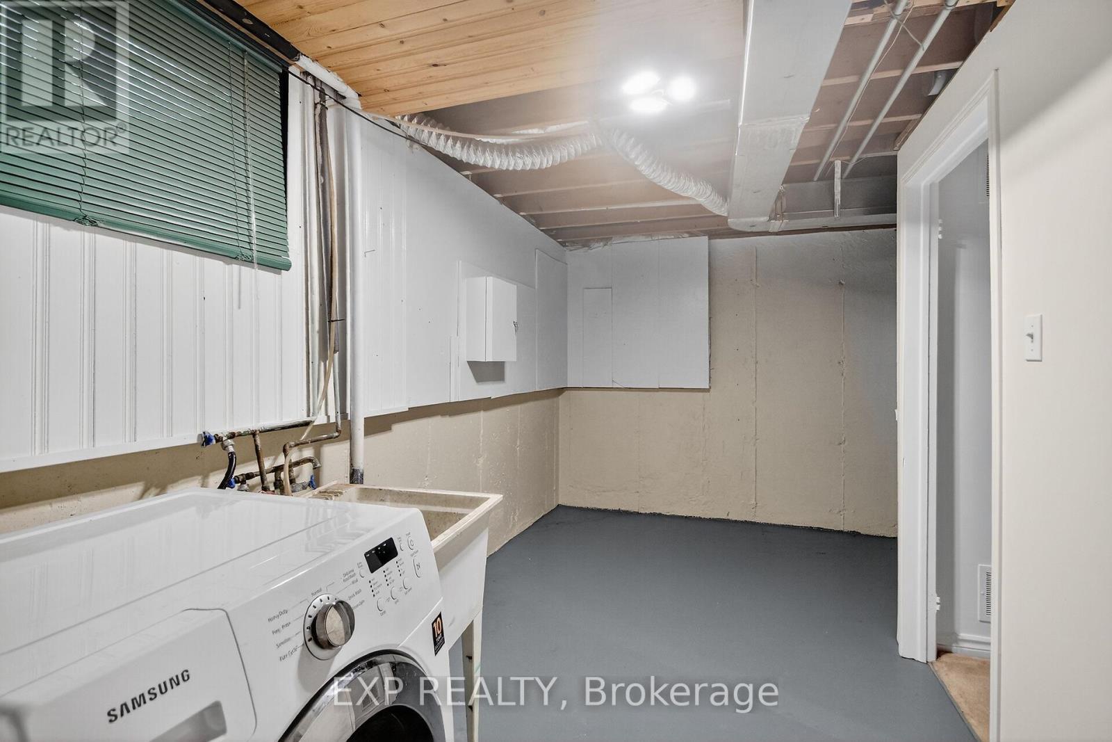 109 Theresa Private, Ottawa, Ontario  K1V 0E7 - Photo 40 - X12496904