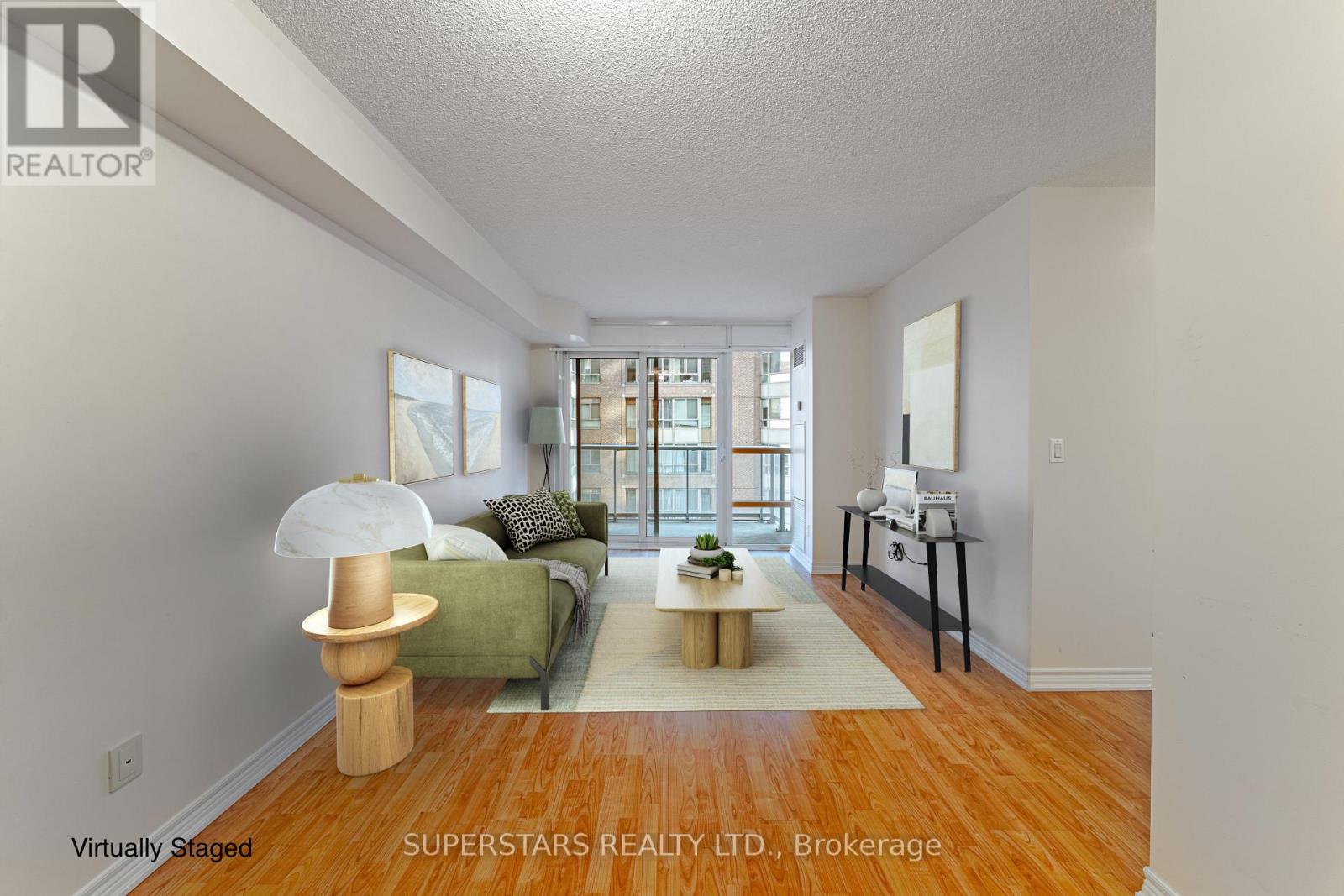 708 - 761 Bay Street, Toronto, Ontario  M5G 2R2 - Photo 1 - C12520350