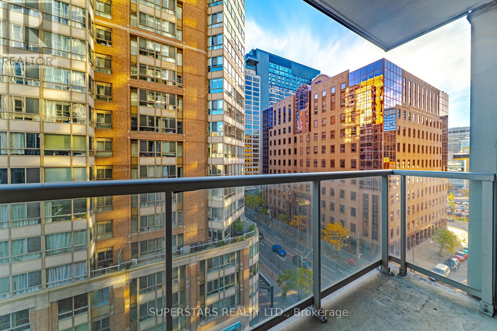 708 - 761 Bay Street, Toronto, Ontario  M5G 2R2 - Photo 22 - C12520350