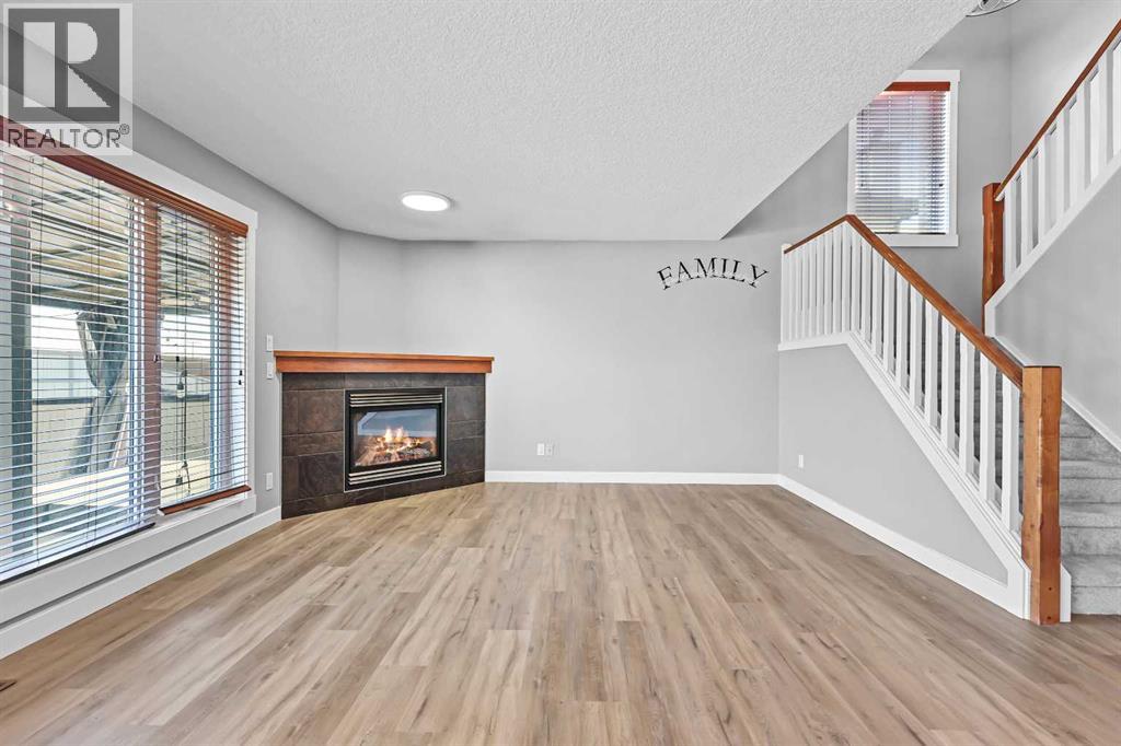 276 Oakmere Close, Chestermere, Alberta  T1X 1L2 - Photo 13 - A2266971