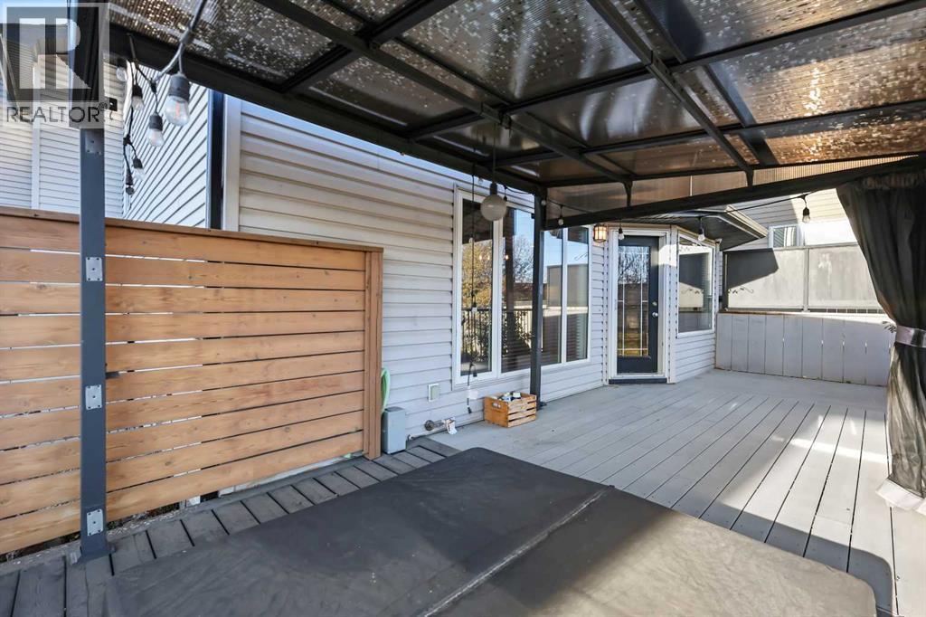 276 Oakmere Close, Chestermere, Alberta  T1X 1L2 - Photo 39 - A2266971