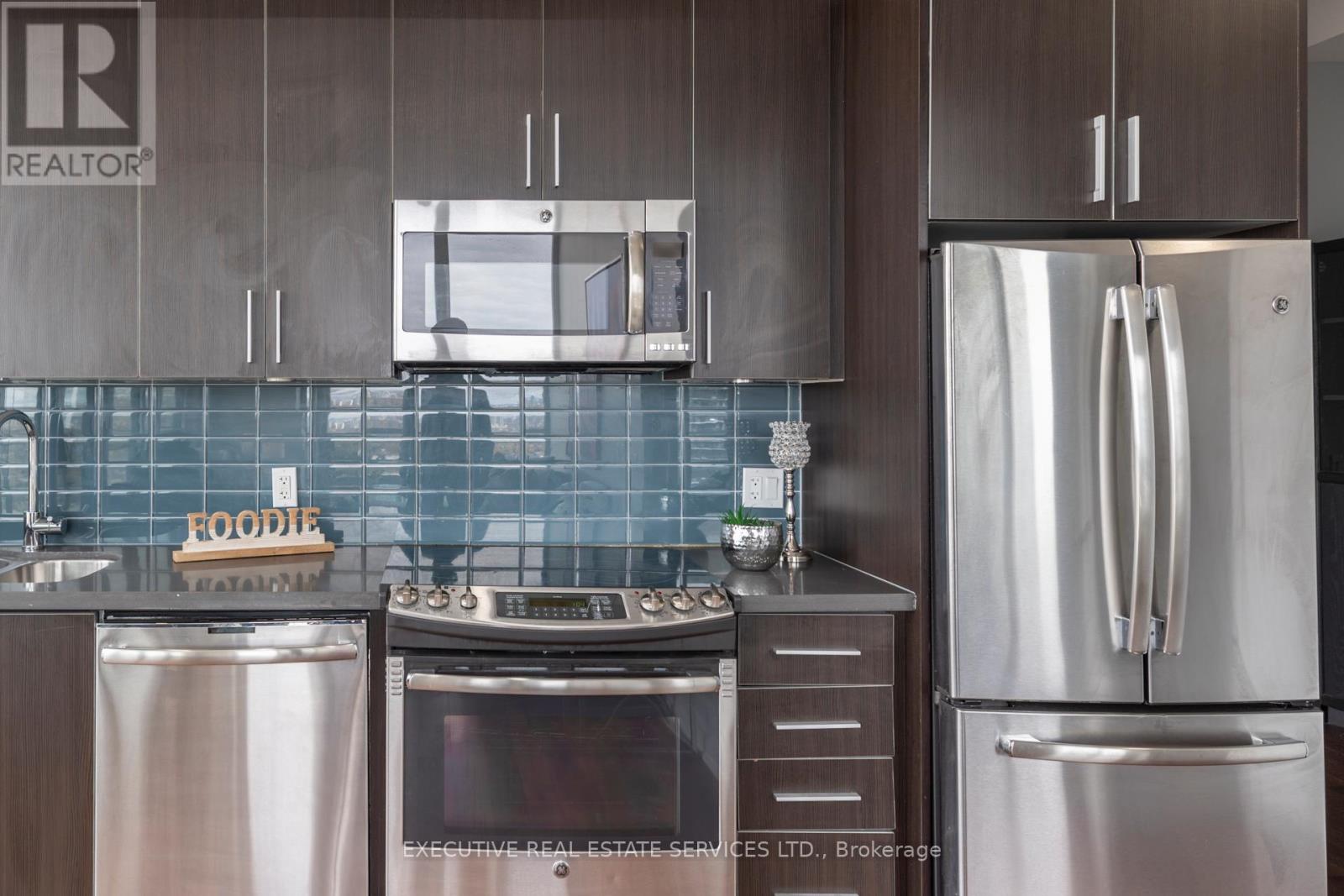 Lph07 - 2200 Lakeshore Boulevard W, Toronto, Ontario M8V 1A4 - Photo 32 - W12520360