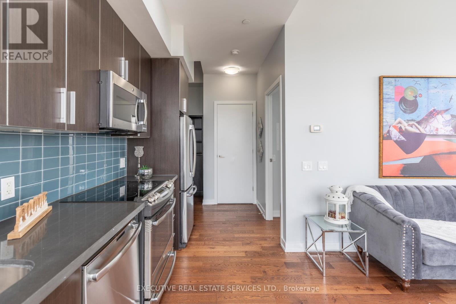 Lph07 - 2200 Lakeshore Boulevard W, Toronto, Ontario M8V 1A4 - Photo 34 - W12520360