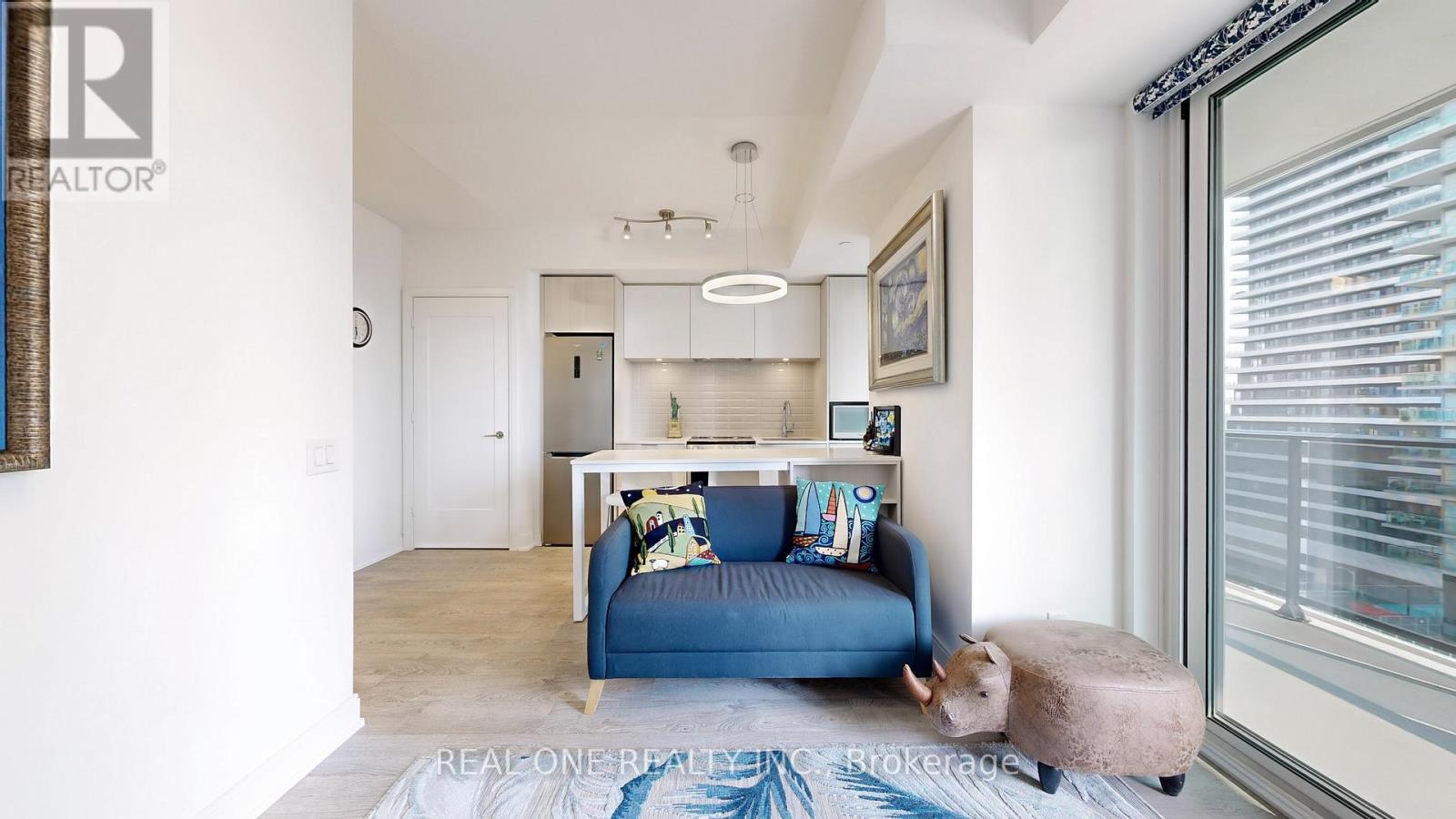 808 - 70 Annie Craig Drive, Toronto, Ontario  M8V 0G2 - Photo 11 - W12520362