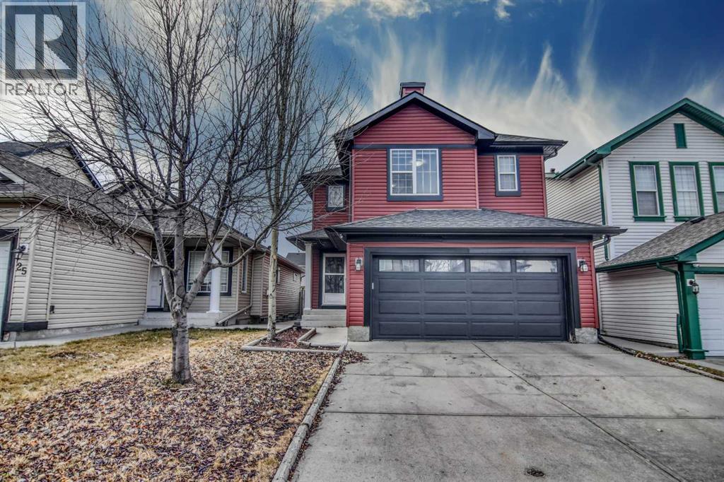 21 Martha's Green Ne, Calgary, Alberta  T3J 4P4 - Photo 1 - A2269313