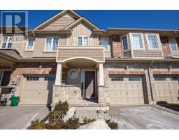 33 DUNROBIN LANE, Grimsby, Ontario