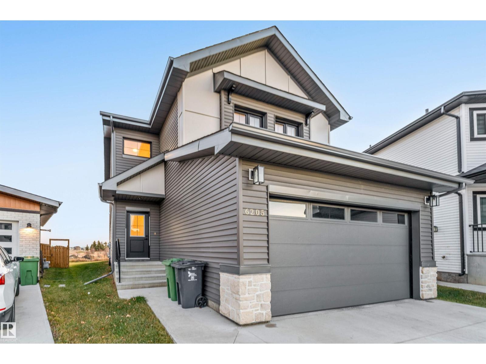 6205 46 Av, Beaumont, Alberta  T4X 2Z2 - Photo 3 - E4465043