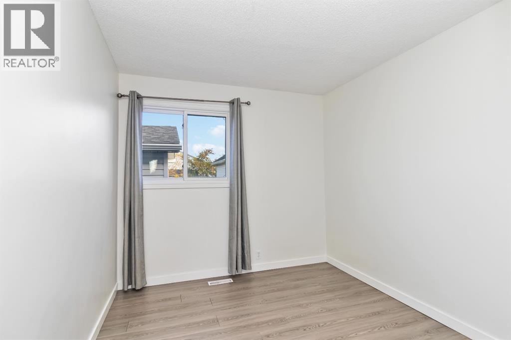 256 Tundra Drive, Fort Mcmurray, Alberta  T9H 2S9 - Photo 22 - A2263872