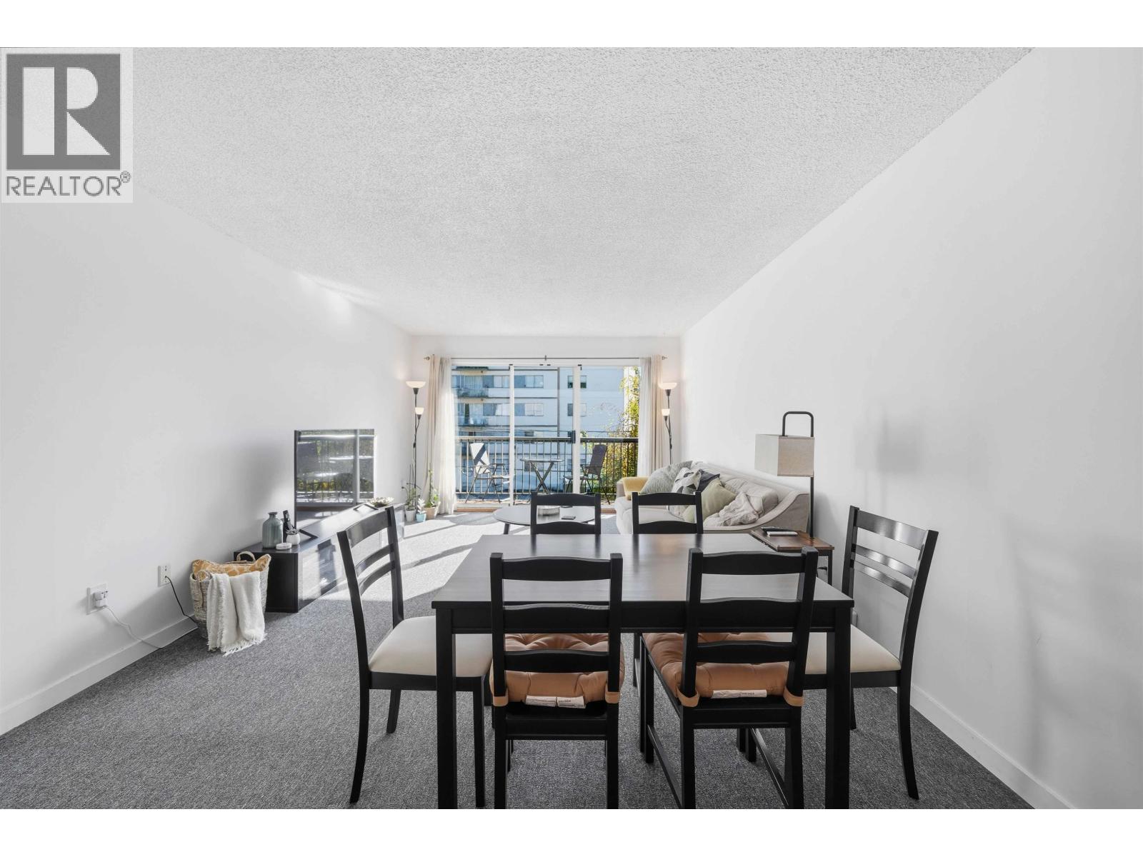 305 428 Agnes Street, New Westminster, British Columbia  V3L 1G1 - Photo 3 - R3065446