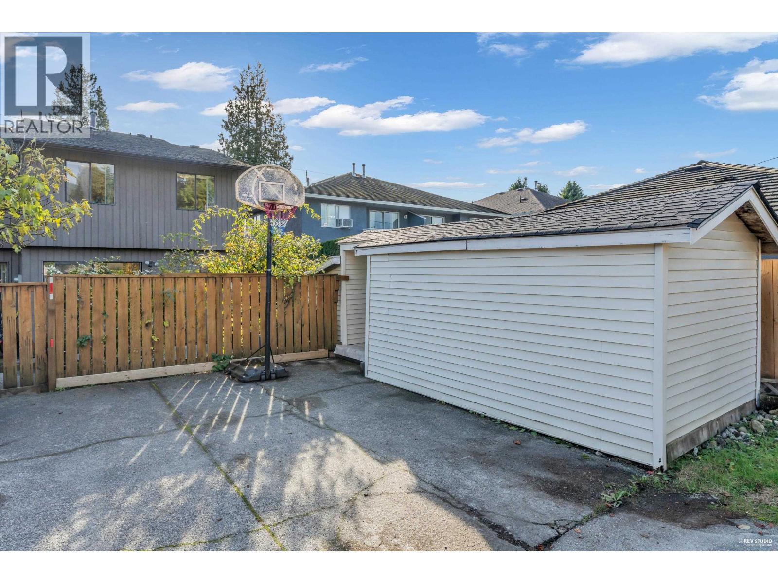 252 E 21st Street, North Vancouver, British Columbia  V7L 3B6 - Photo 40 - R3065301