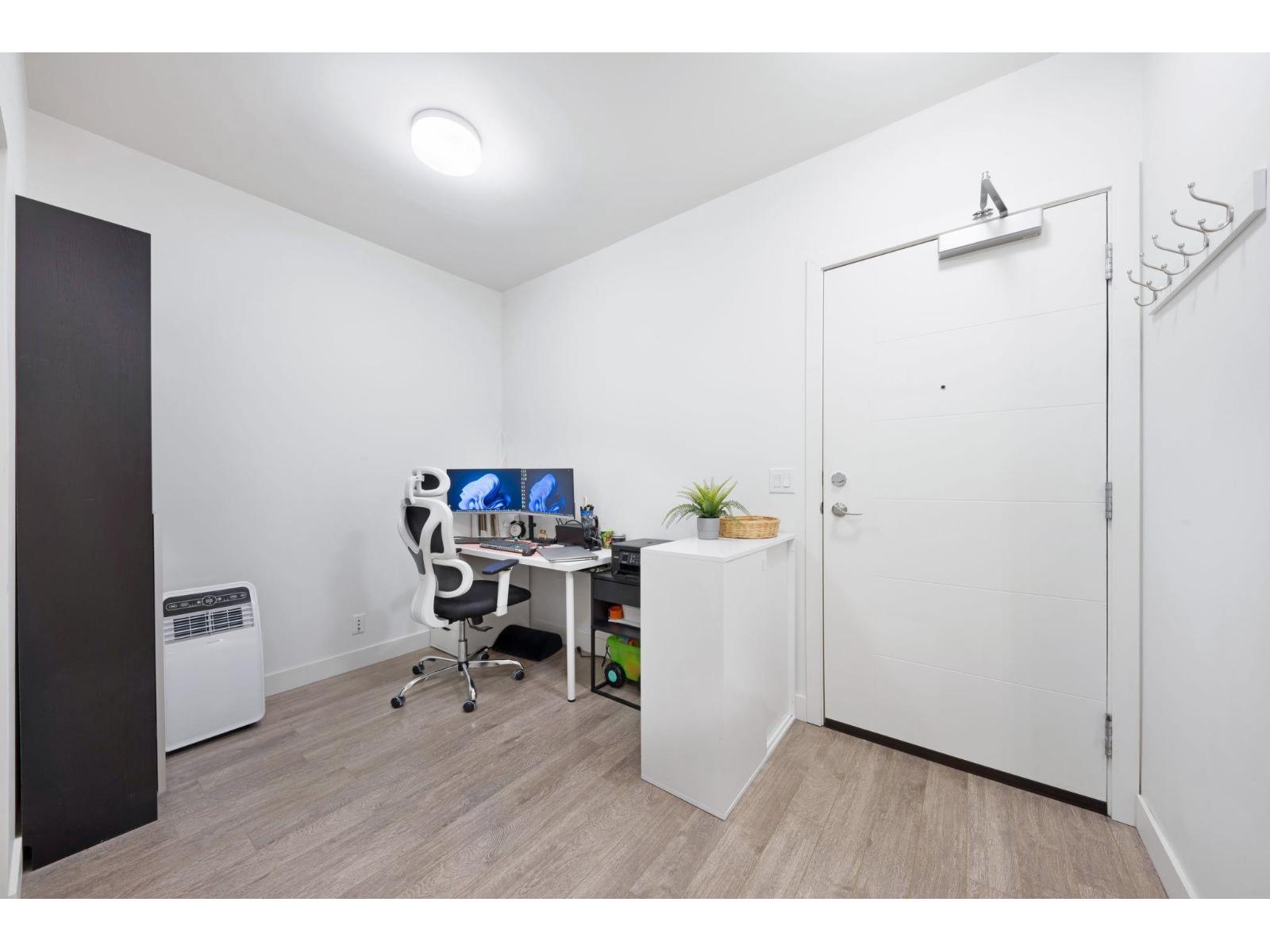 207 13925 Fraser Highway, Surrey, British Columbia  V3T 4E6 - Photo 15 - R3064208