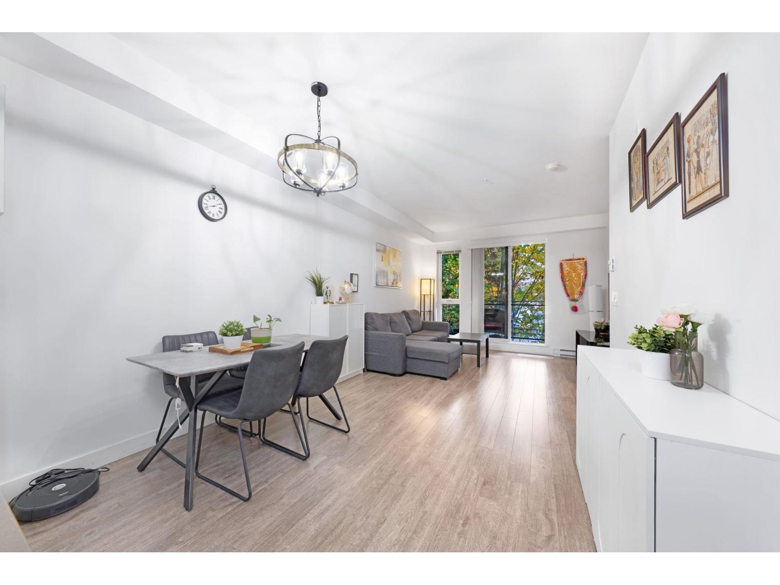 207 13925 Fraser Highway, Surrey, British Columbia  V3T 4E6 - Photo 9 - R3064208