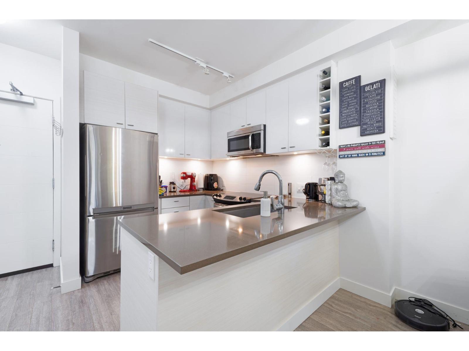 207 13925 Fraser Highway, Surrey, British Columbia  V3T 4E6 - Photo 12 - R3064208