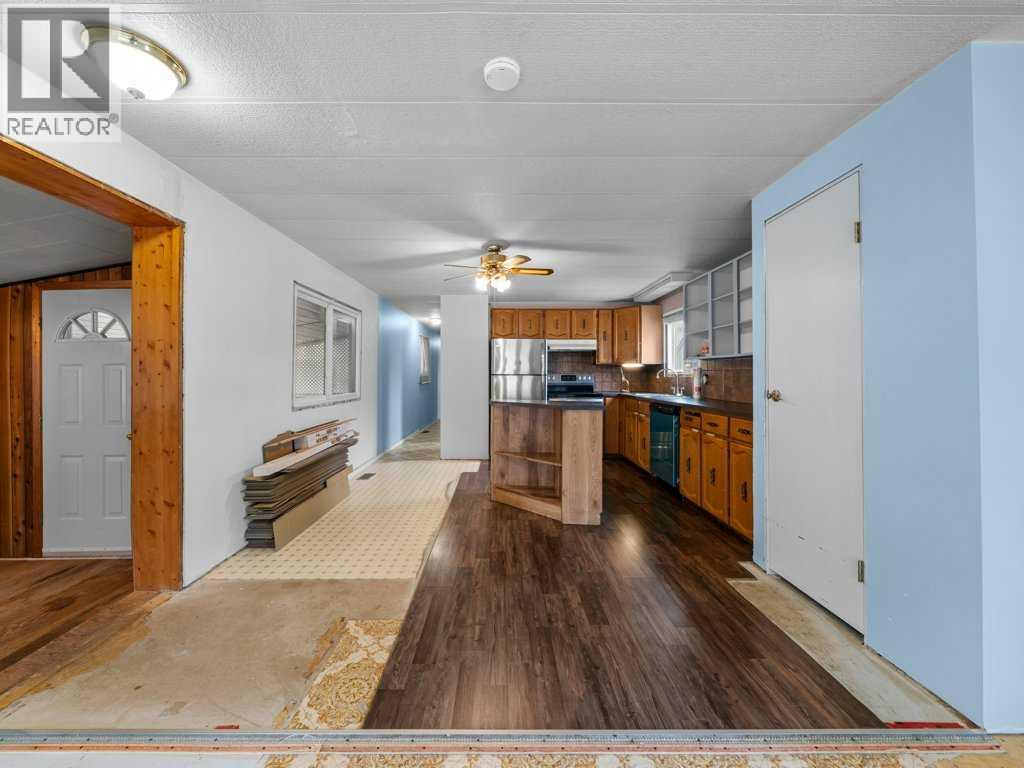 102 Burroughs Place Ne, Calgary, Alberta  T1Y 6K5 - Photo 7 - A2265004