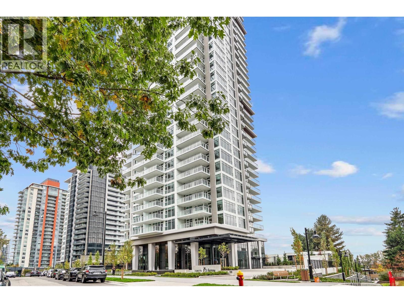 302 720 Farrow Street, Coquitlam, British Columbia V3J 0P3 - Photo 2 - R3057455