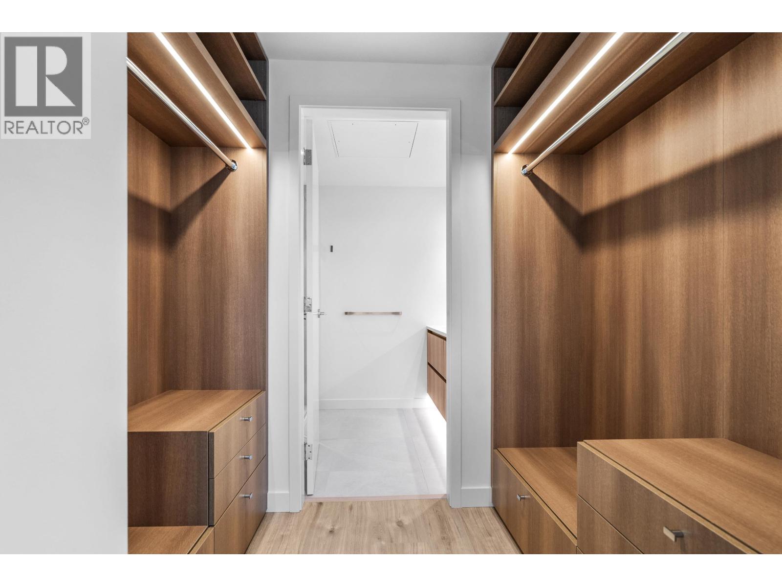 302 720 Farrow Street, Coquitlam, British Columbia V3J 0P3 - Photo 27 - R3057455