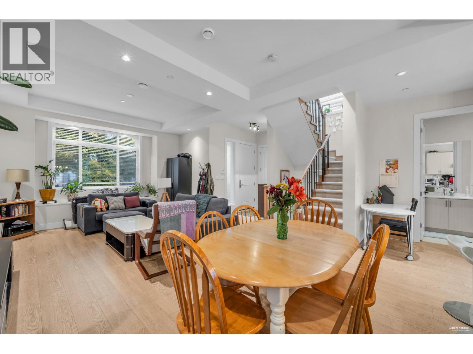 4770 Lanark Street, Vancouver, British Columbia V5N 3R8 - Photo 2 - R3064555