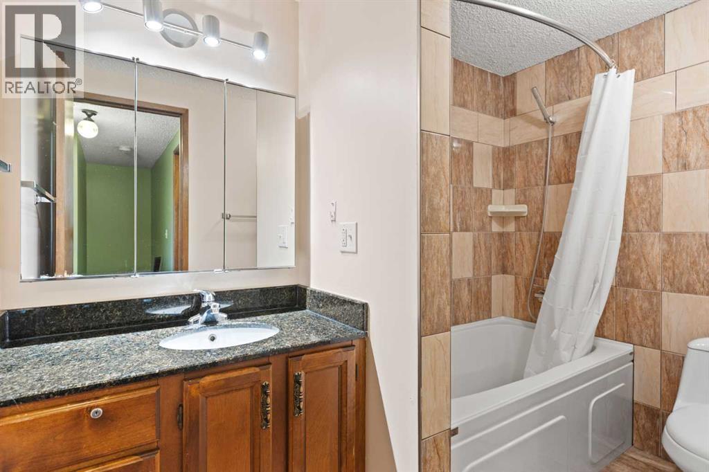 20 Edgehill Rise Nw, Calgary, Alberta  T3A 2V4 - Photo 24 - A2260172