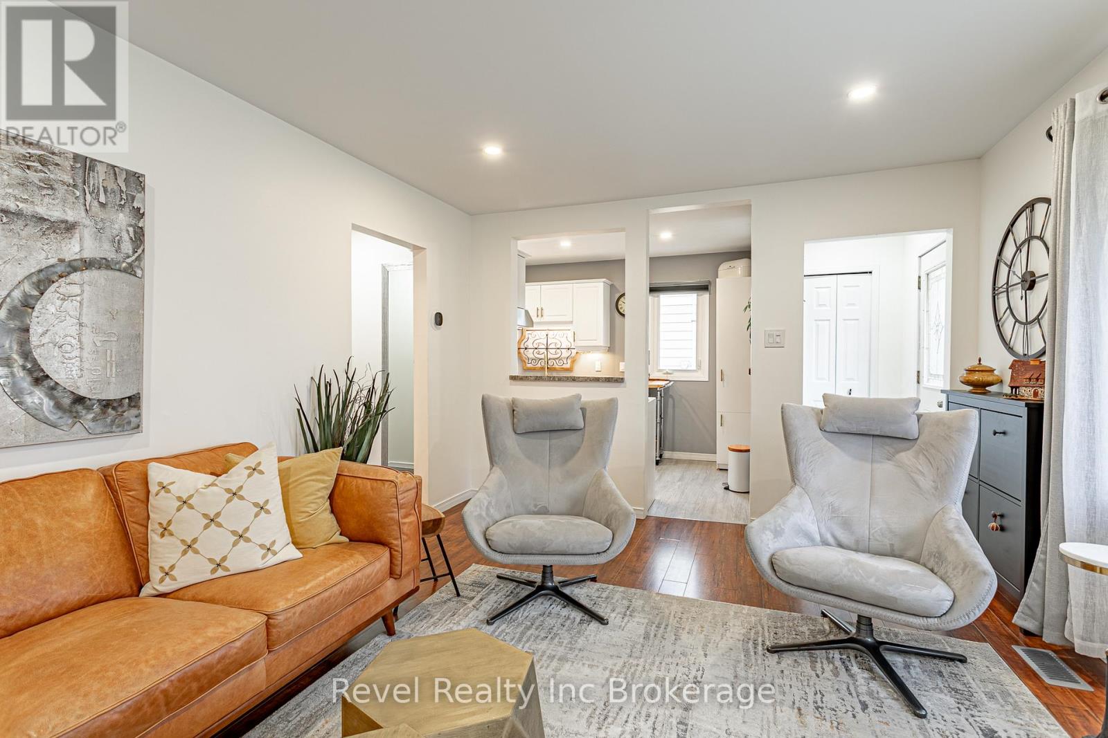 72 Bayswater Street, Woodstock, Ontario  N4S 5K3 - Photo 7 - X12520390