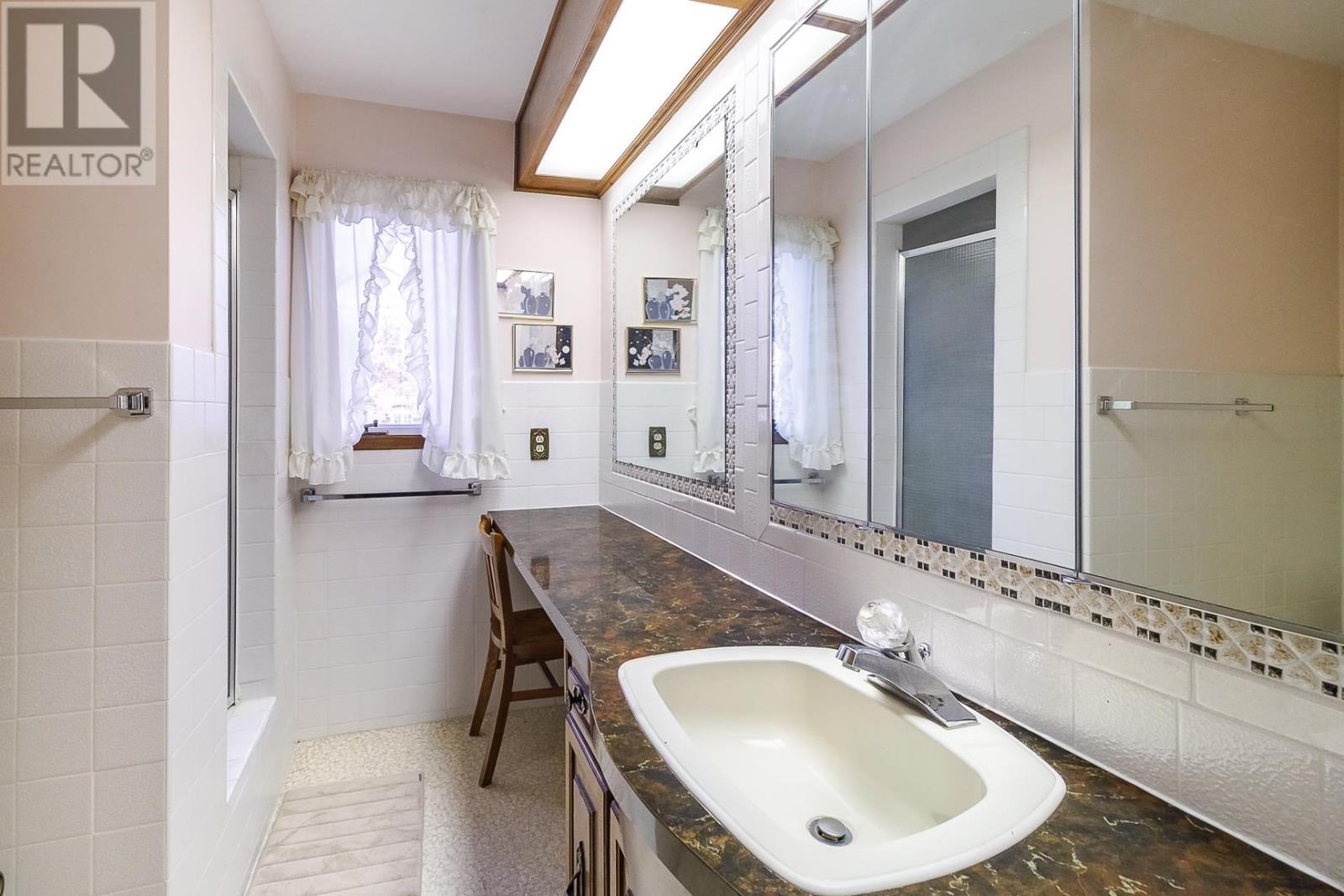 32 Ford Street, Sault Ste. Marie, Ontario P6A 4N4 - Photo 28 - SM253167