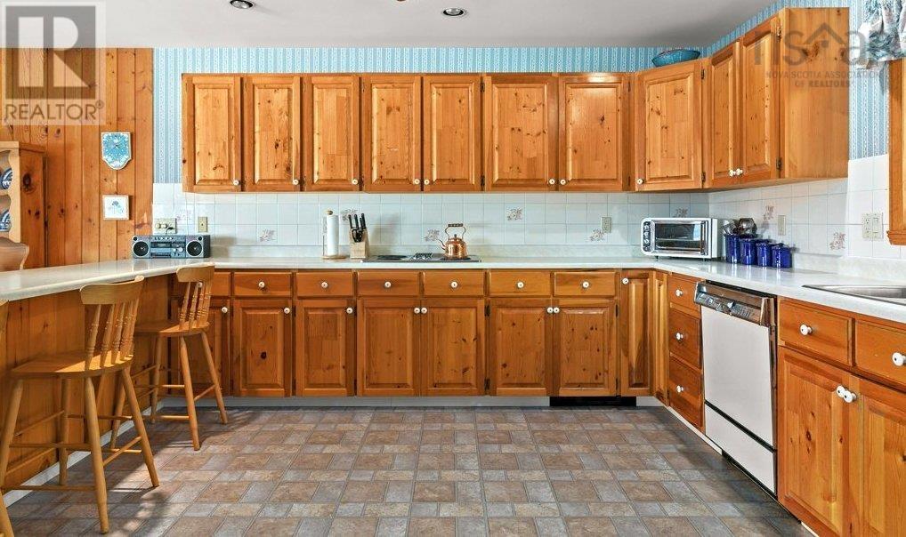 248 Marine Drive, Chester Basin, Nova Scotia  B0J 1K0 - Photo 11 - 202526767