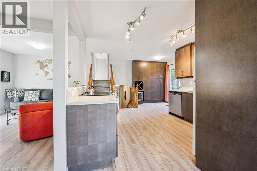 368 The Country Way, Kitchener, Ontario N2E 3E4 - Photo 7 - 40786444