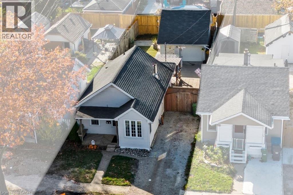 1743 ST LUKE Road, Windsor, Ontario