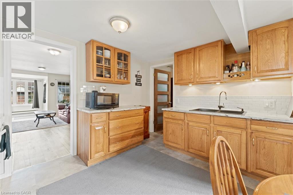 1743 St Luke Road, Windsor, Ontario  N8Y 3N7 - Photo 6 - 40785072