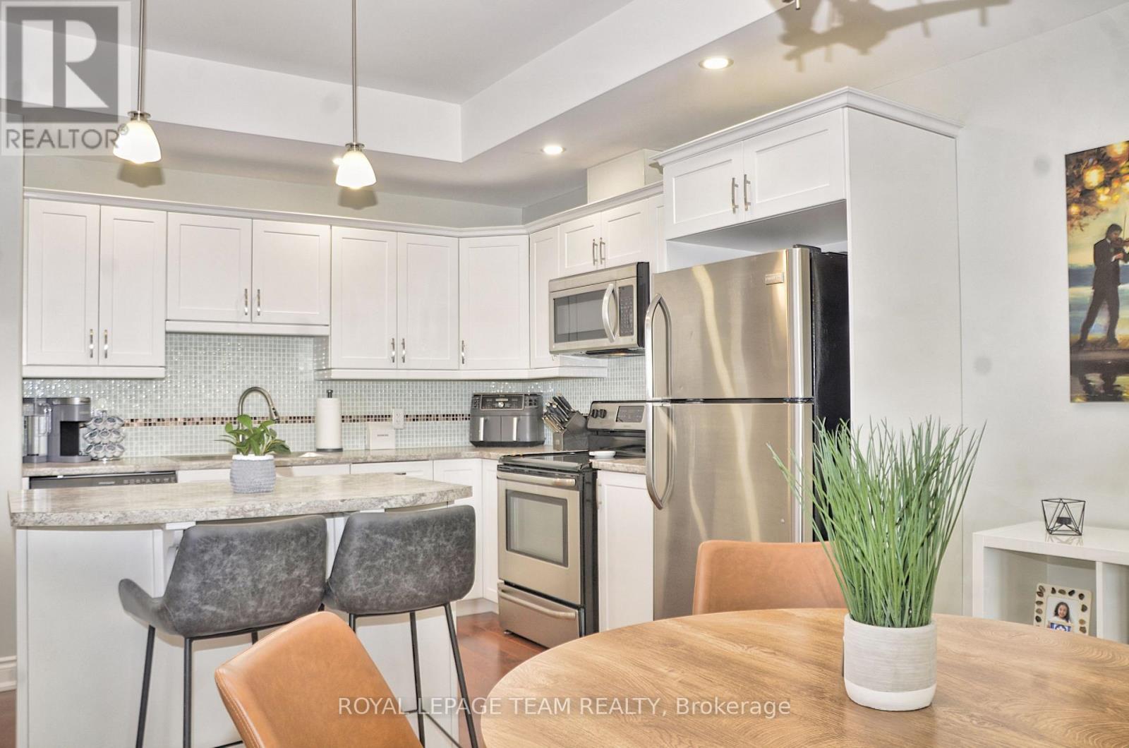 13a Centre Street N, Brockville, Ontario  K6V 5S6 - Photo 11 - X12518856