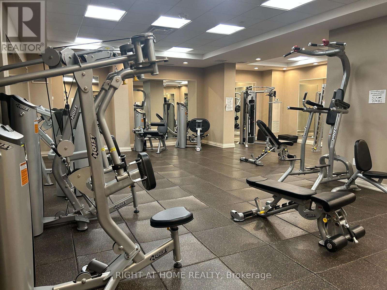 109 - 9255 Jane Street, Vaughan, Ontario  L6A 0K1 - Photo 18 - N12440523