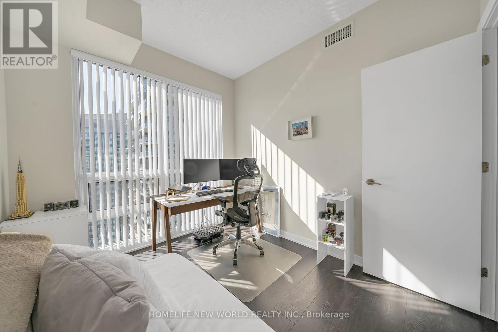 4304 - 2220 Lake Shore Boulevard W, Toronto, Ontario  M8V 0B1 - Photo 13 - W12517892