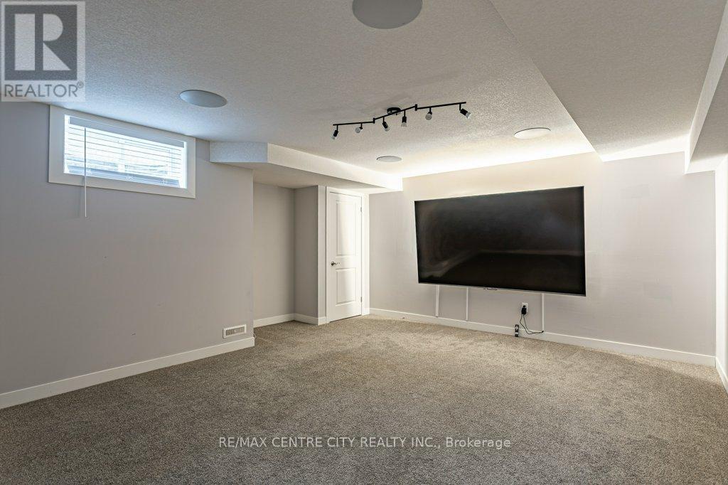 2 Diamondridge Court, St. Marys, Ontario  N4X 0B3 - Photo 22 - X12520414