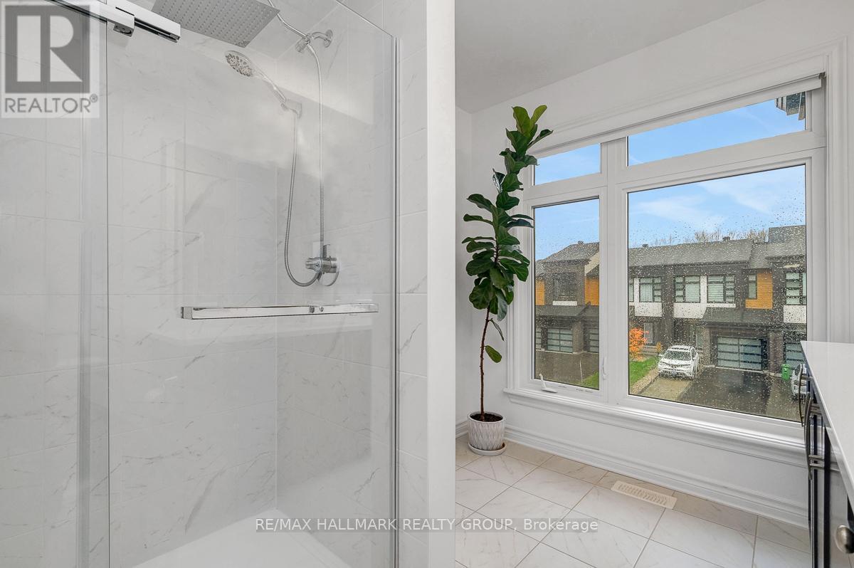 91 Canvasback Ridge, Ottawa, Ontario  K4M 0P4 - Photo 35 - X12520422