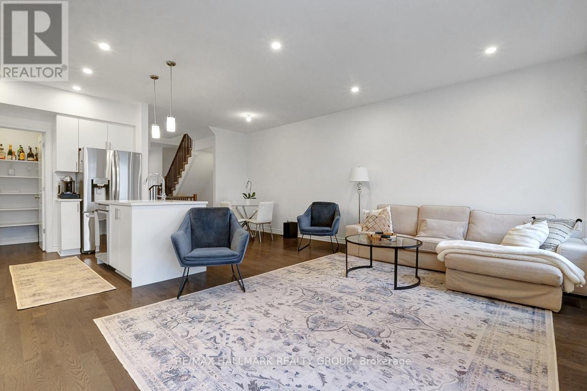 91 Canvasback Ridge, Ottawa, Ontario  K4M 0P4 - Photo 9 - X12520422