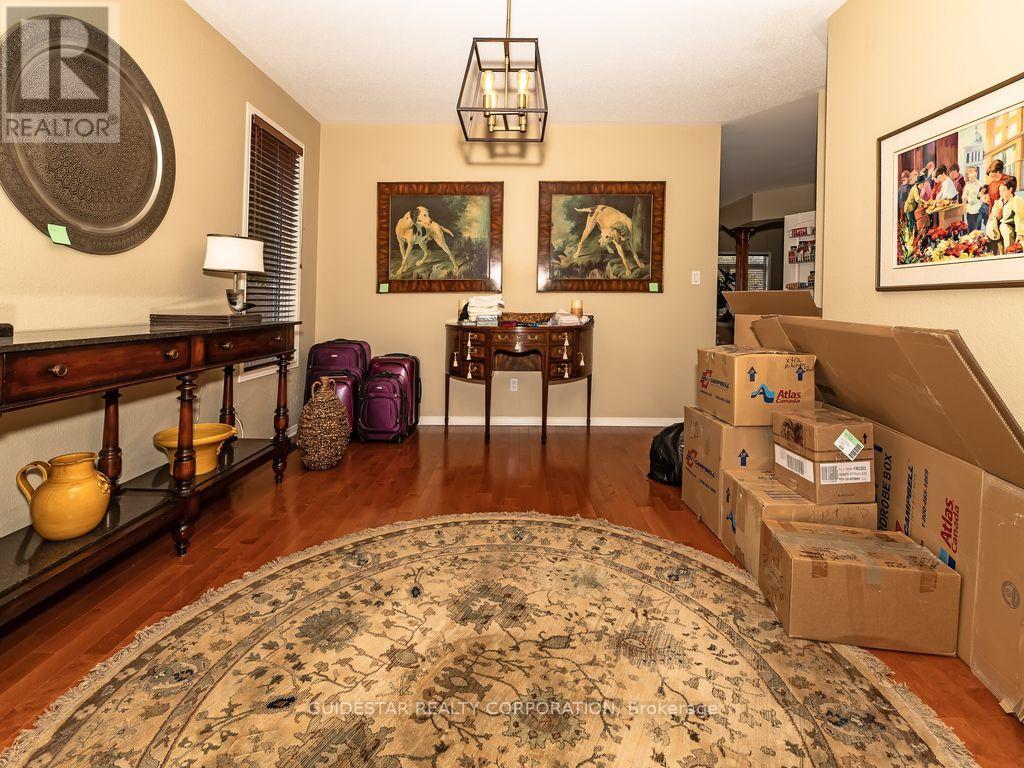 58 Tradewinds Drive, Ottawa, Ontario  K2G 6Y7 - Photo 12 - X12520442