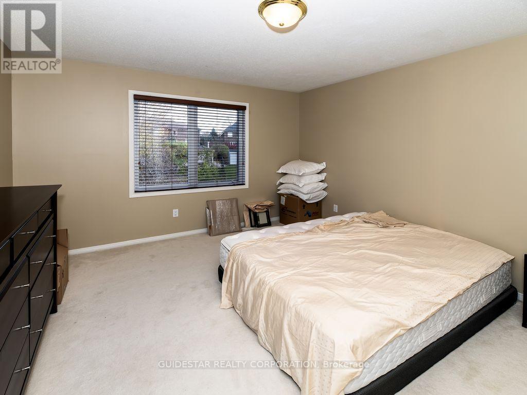 58 Tradewinds Drive, Ottawa, Ontario  K2G 6Y7 - Photo 35 - X12520442