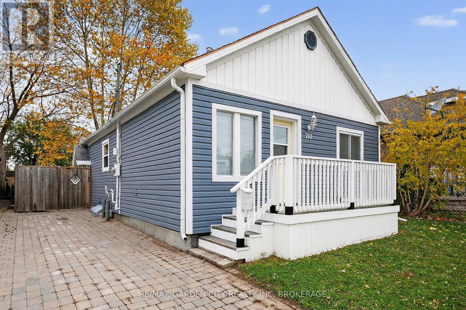 210 WRIGHT STREET, Welland, Ontario