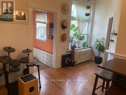 190 Colborne Street, London East, Ontario N6B 2S2 - Photo 7 - X12520456