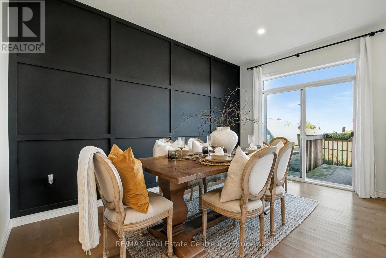 7 - 22 Marshall Drive, Guelph, Ontario N1E 0M9 - Photo 10 - X12520466