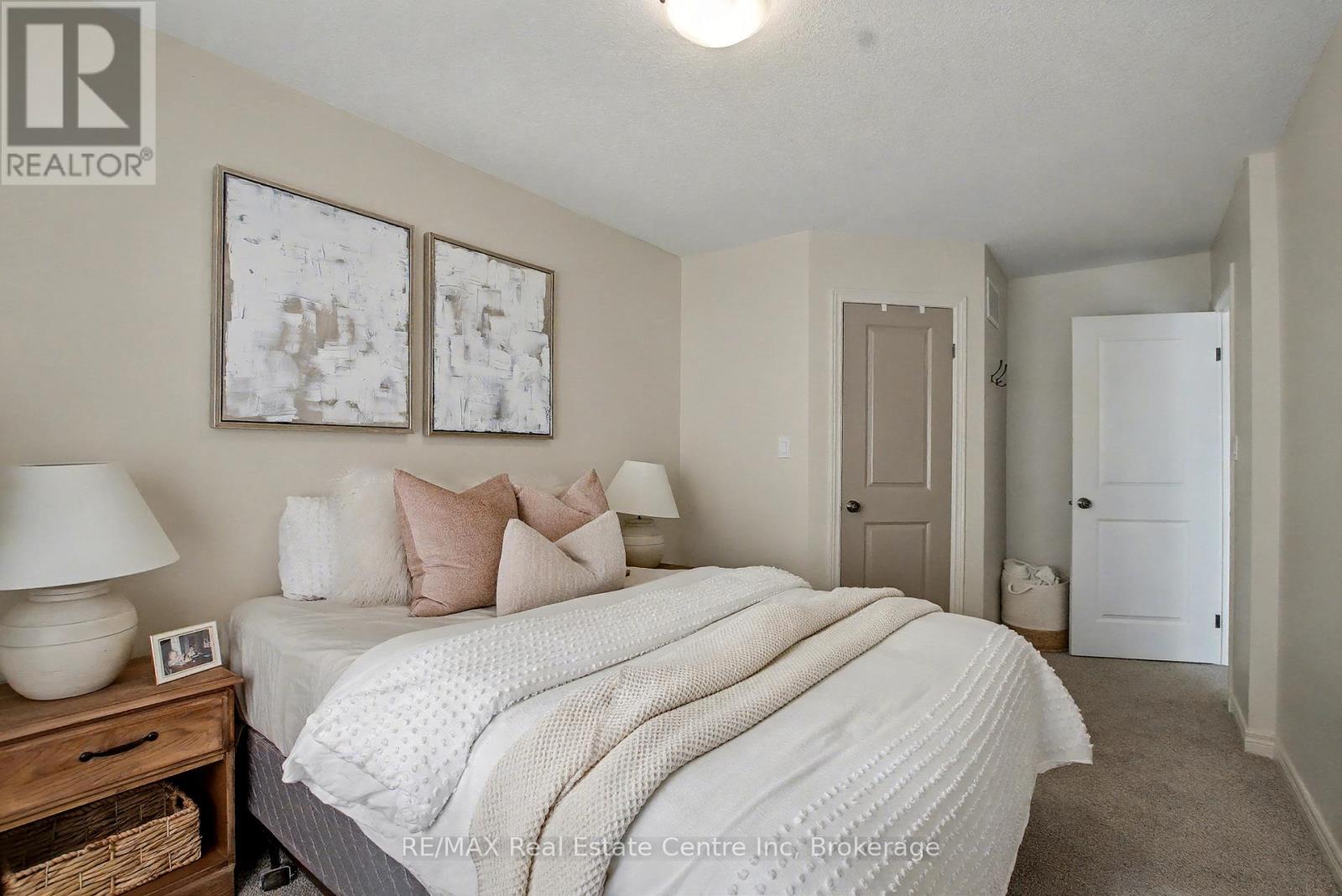 7 - 22 Marshall Drive, Guelph, Ontario N1E 0M9 - Photo 21 - X12520466