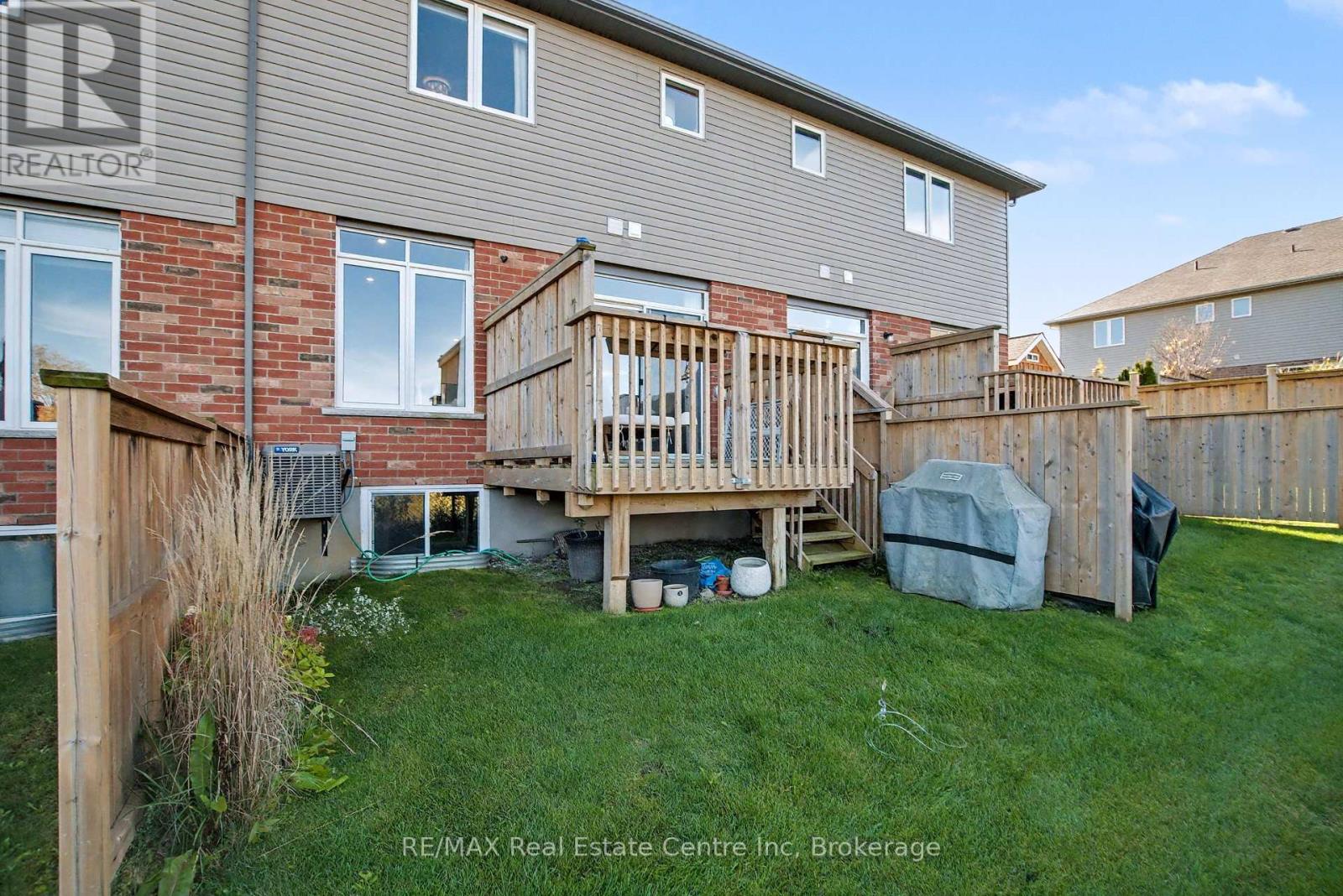 7 - 22 Marshall Drive, Guelph, Ontario N1E 0M9 - Photo 31 - X12520466