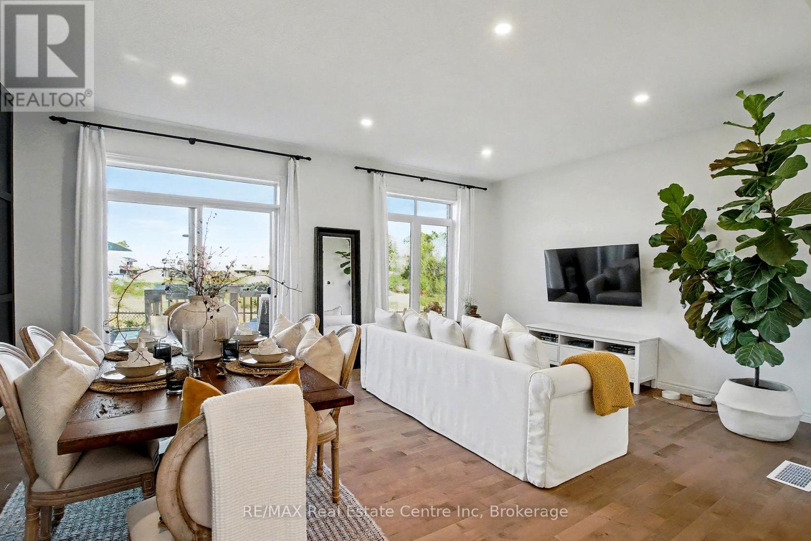 7 - 22 Marshall Drive, Guelph, Ontario N1E 0M9 - Photo 9 - X12520466