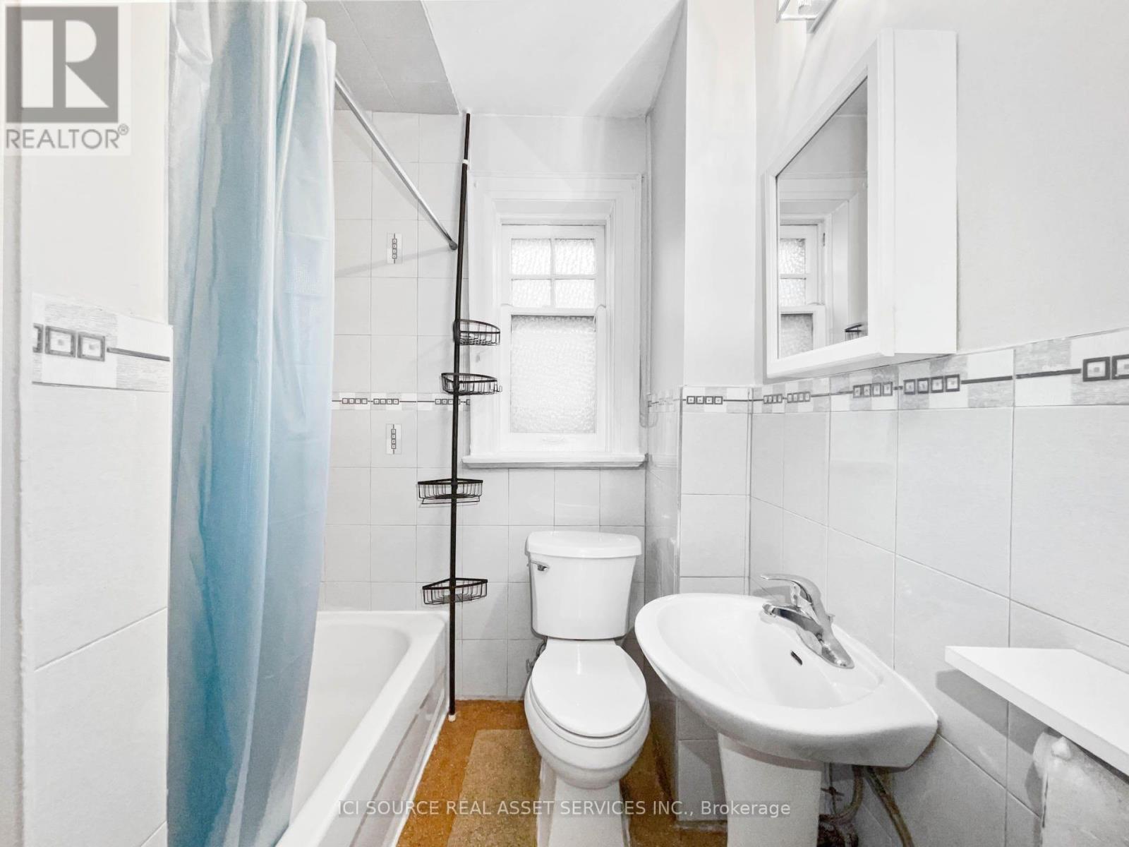 3 - 12 Kendal Avenue, Toronto, Ontario  M5R 1L7 - Photo 18 - C12520432