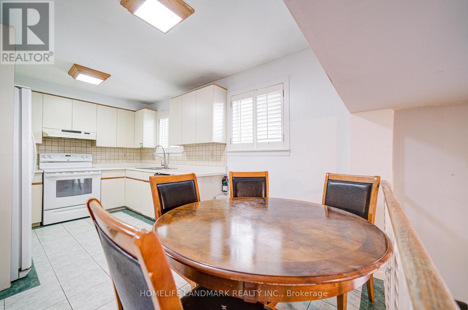 52 Deepdale Drive, Toronto, Ontario  M1S 2N5 - Photo 17 - E12520386